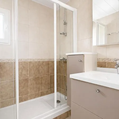 Appartement Belle Vue, Pied Dans L'eau, Et Port