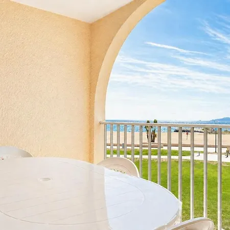Belle Vue, Pied Dans L'eau, Et Port Appartement
